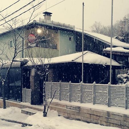 Discret Hotel & Restaurant Vladaya Dış mekan fotoğraf