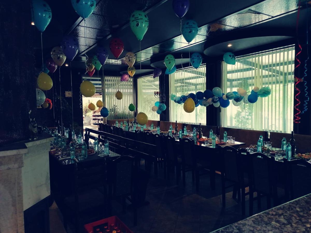 Discret Hotel & Restaurant Vladaya Dış mekan fotoğraf